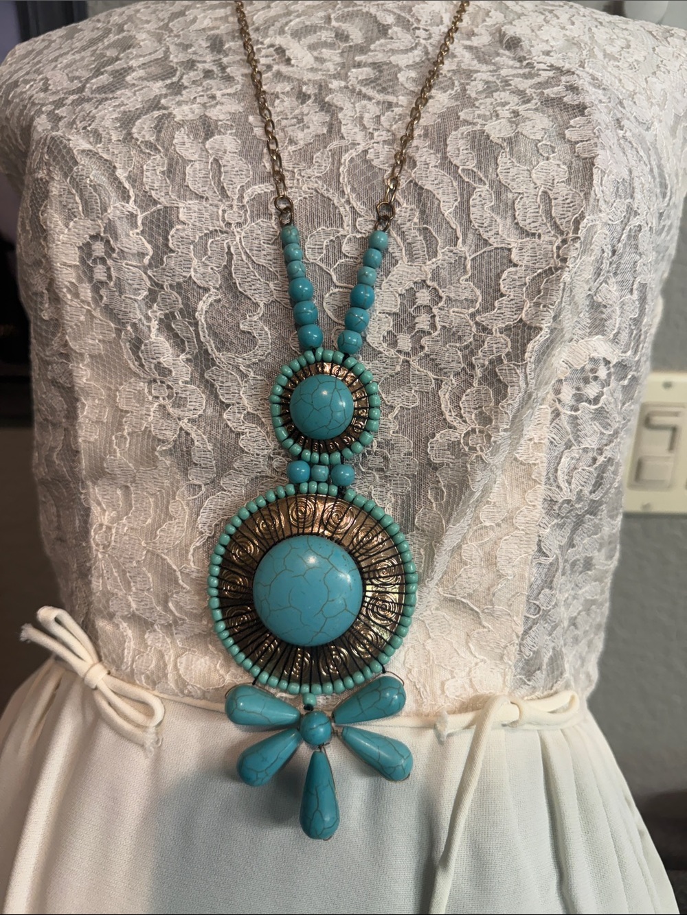 Turquoise Beaded Pendant Necklace with Antique Gold Accents